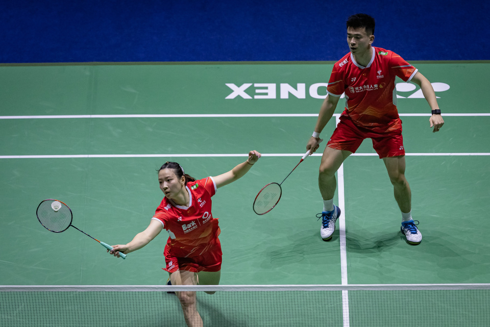 法国队鏖战德国队,郑思维惊艳四座 法国队鏖战德国队,郑思维惊艳四座