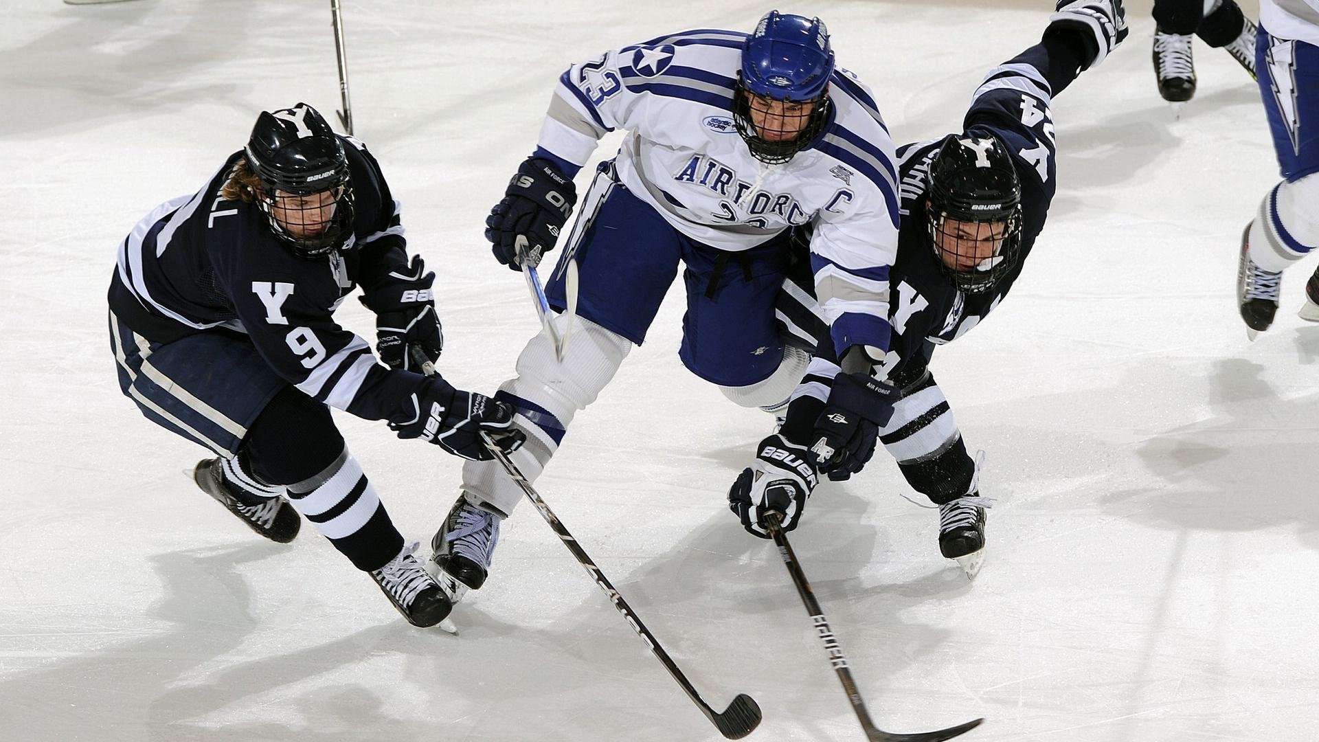 双城记，利刃出鞘时分的必然与偶然